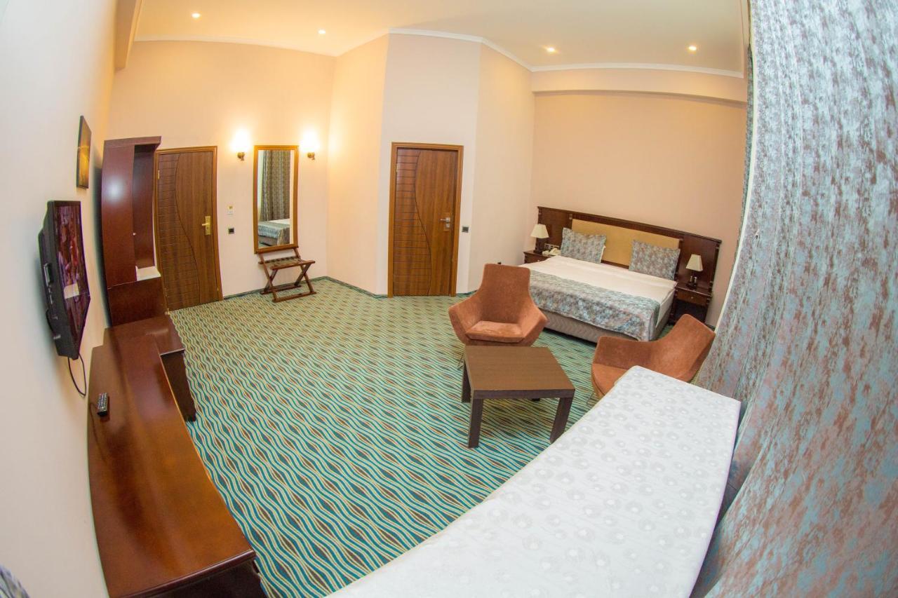 Ruma Port Hotel Baku Extérieur photo